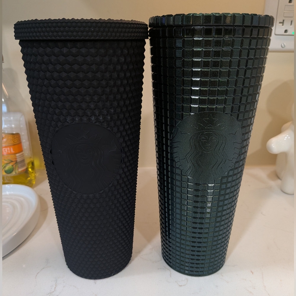 Starbucks Tumbler Bundle Black Matte Studded/ 2021 Green Grid Holiday No Straws
